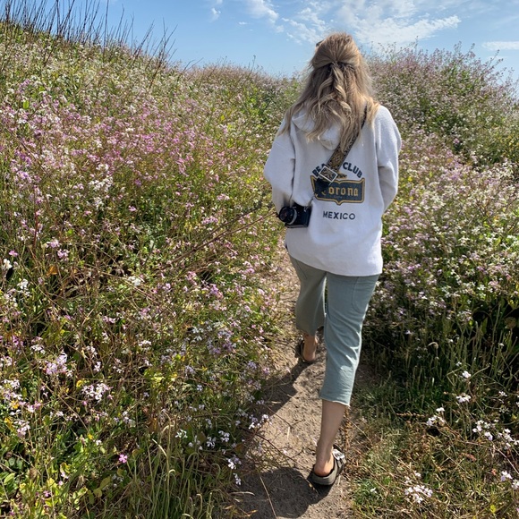 Meet your Posher, IMPERFECTSMOOTH🕊 - Picture 3 of 7